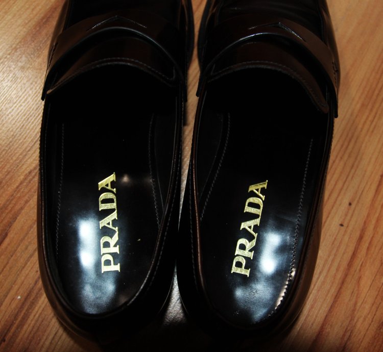 Bnwt Ss20 Prada Brushed Leather Loafers 8