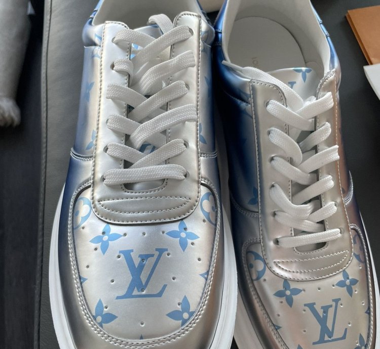 Brand New Limited Edition Lv Monogram Beverly Hills Sneakers