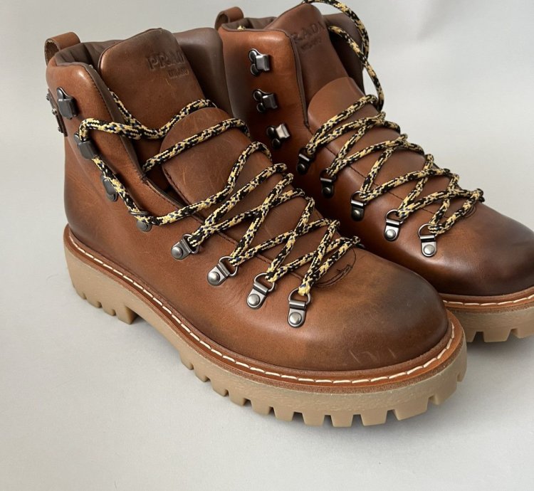 Brown Leather Lace Up Boots With Triangle Logo