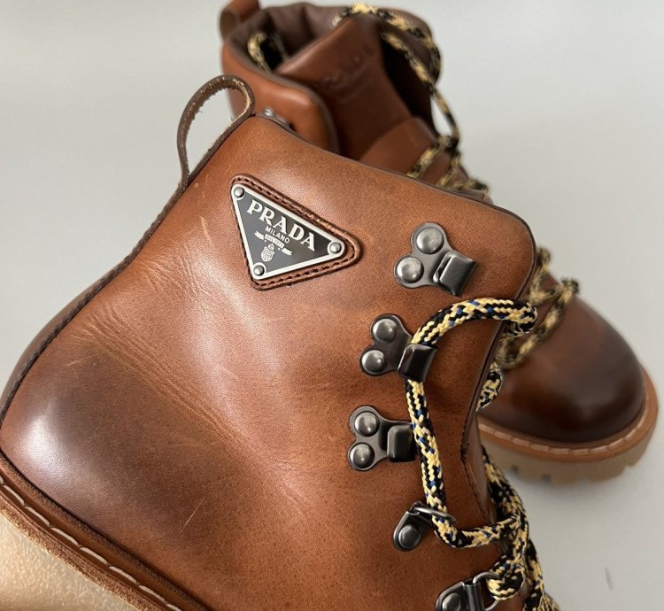 Brown Leather Lace Up Boots With Triangle Logo
