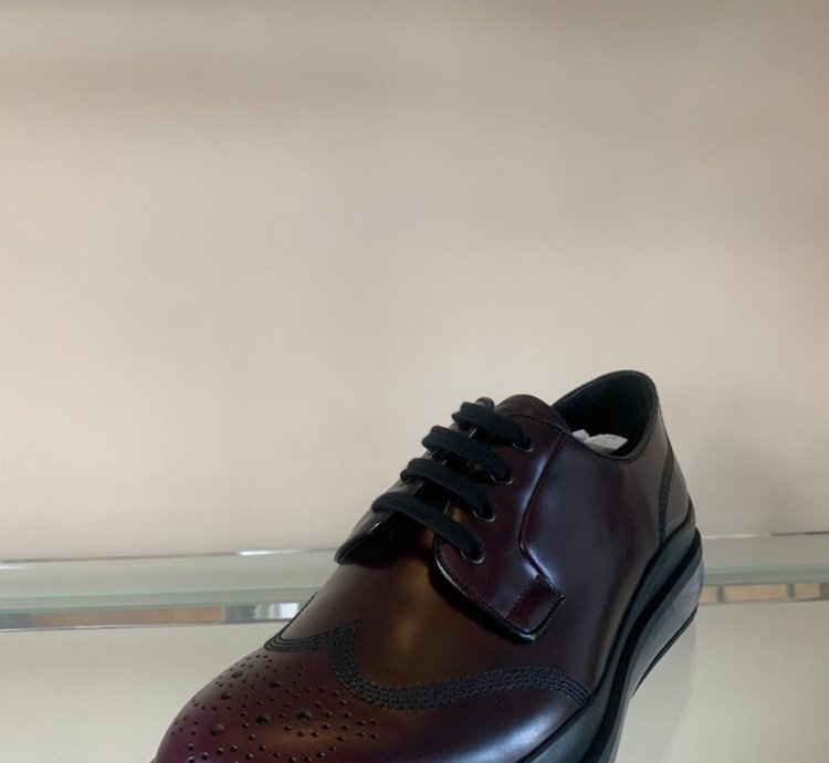 Brushed Leather Derbies In Cordovan