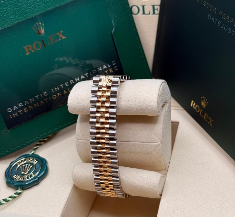 Rolex Datejust 31 2025 New Mother Of Pearl Diamond Two Tone Yellow Gold Fluted Jubilee