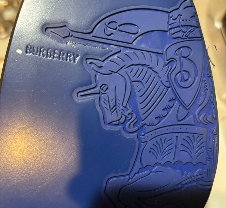 Burberry New Loader Snakeskin 2024 Collection Size 41 5 9us