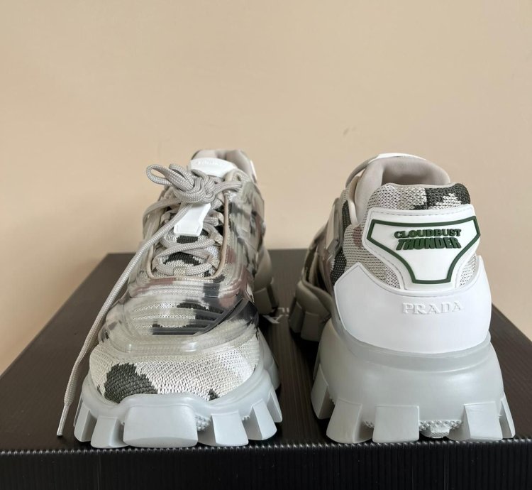 Cloudbust Thunder Sneakers In Camo