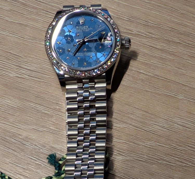 Rolex Datejust 31 Azurro With Diamonds Bezel Floral Face Gold Steel Jubilee
