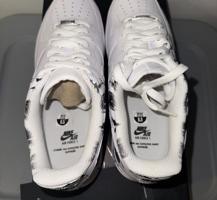 Comme Des Garcons Supreme Nike Air Force 1 Low Eyes