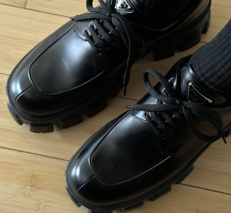 Current Collection Monolith Lace-up Shoes In Brushed Leather