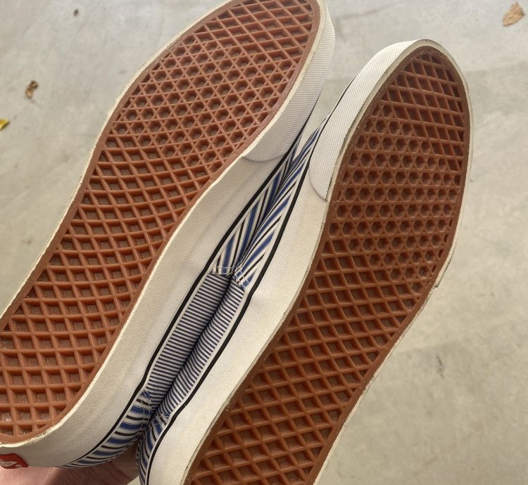 Deadstock Supreme Vans Cdg