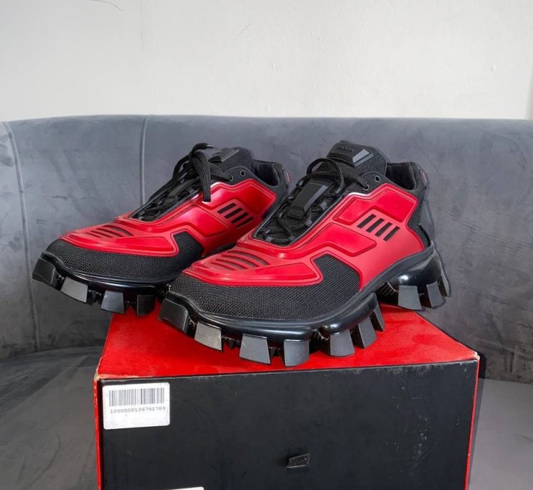 Prada Cloudbust Thunder 12us Ds