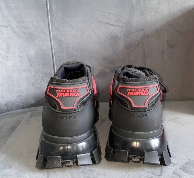 Prada Cloudbust Thunder 12us Ds