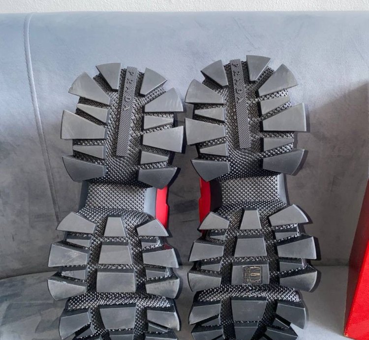 Prada Cloudbust Thunder 12us Ds