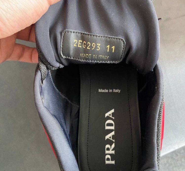 Prada Cloudbust Thunder 12us Ds