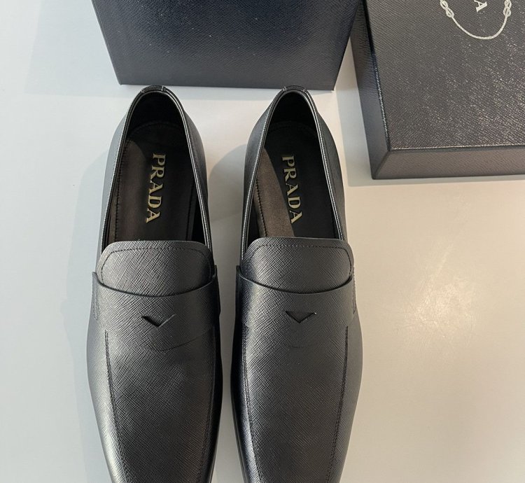 Final Price Dropped Prada Calzature Nero Shoes