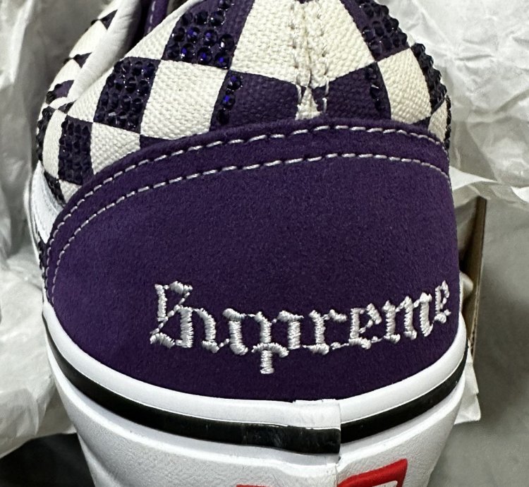 Fw22 - Swarovski Vans