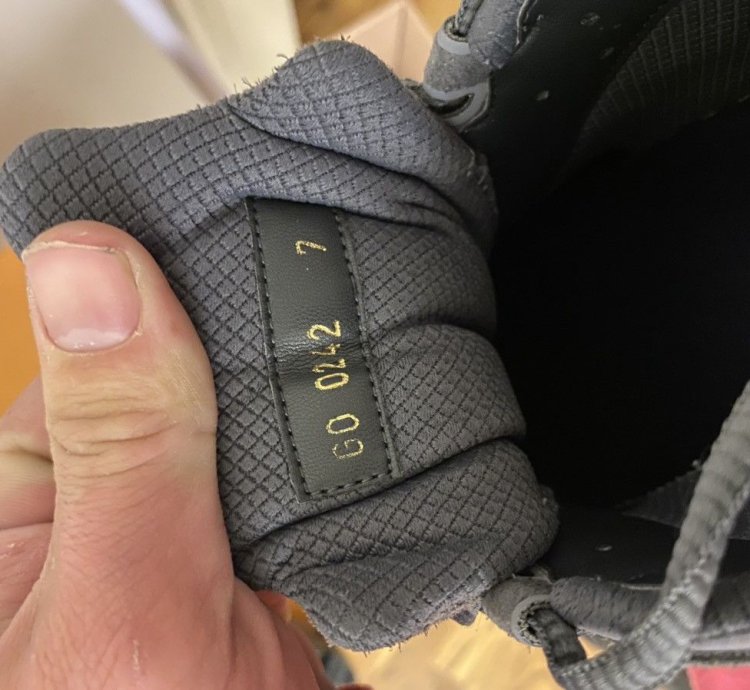 Last Drop Louis Vuitton Tativ Sneakers