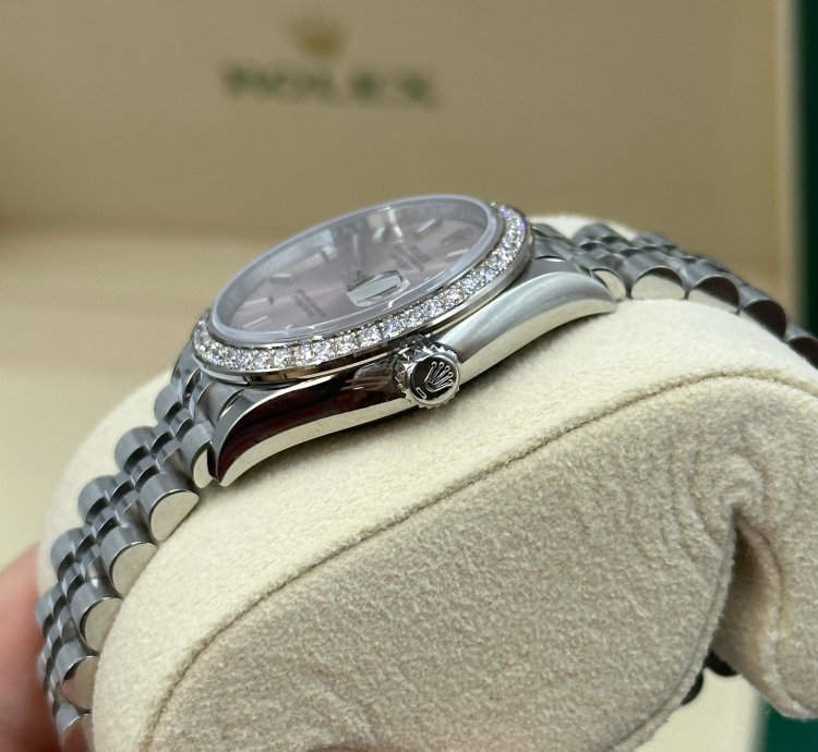 Rolex Datejust 31 Pink Dial Diamond Bezel Jubilee