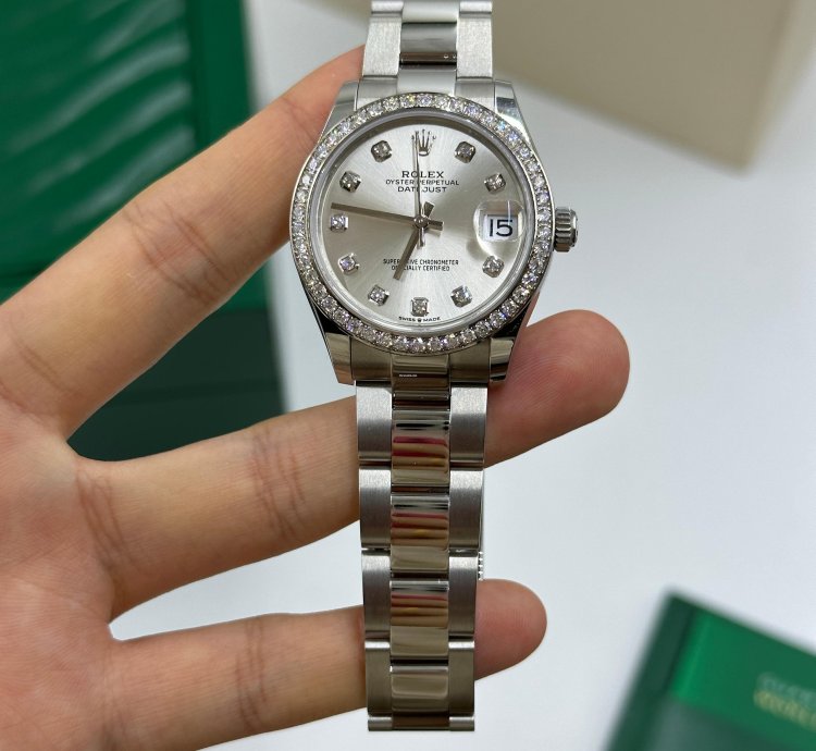 Rolex Datejust 31 Silver Diamonds Oys