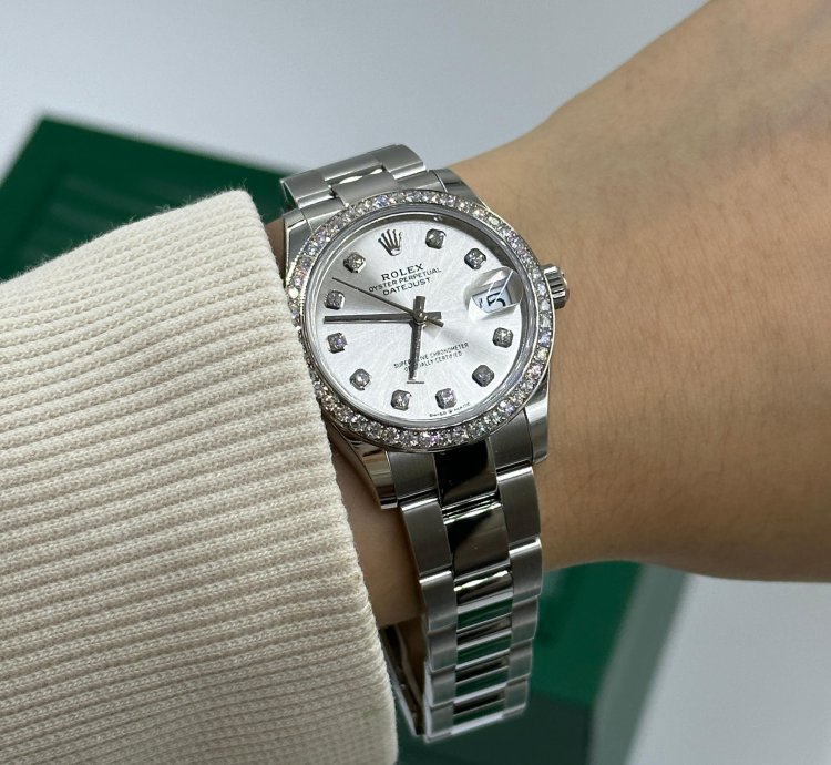 Rolex Datejust 31 Silver Diamonds Oys