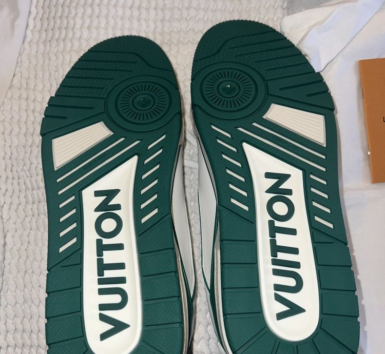 Louis Vuitton - Lv Trainer Sneaker Low White Green Original
