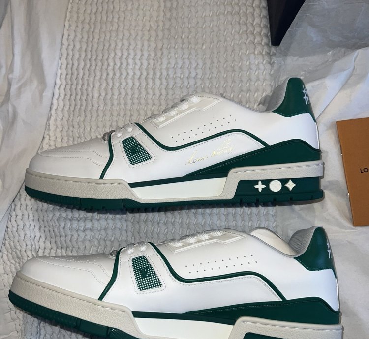 Louis Vuitton - Lv Trainer Sneaker Low White Green Original
