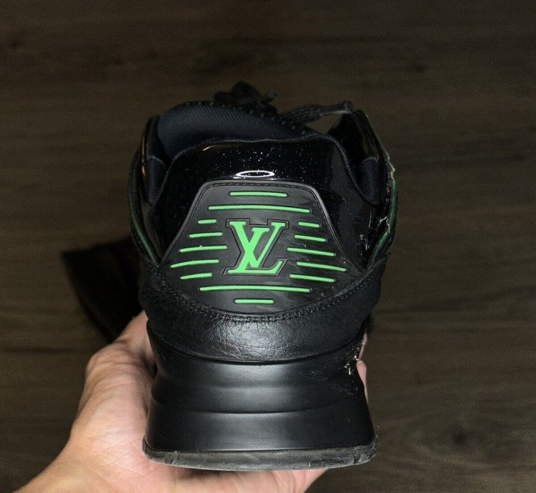 Louis Vuitton - Zig Zag Sneakers Black And Green