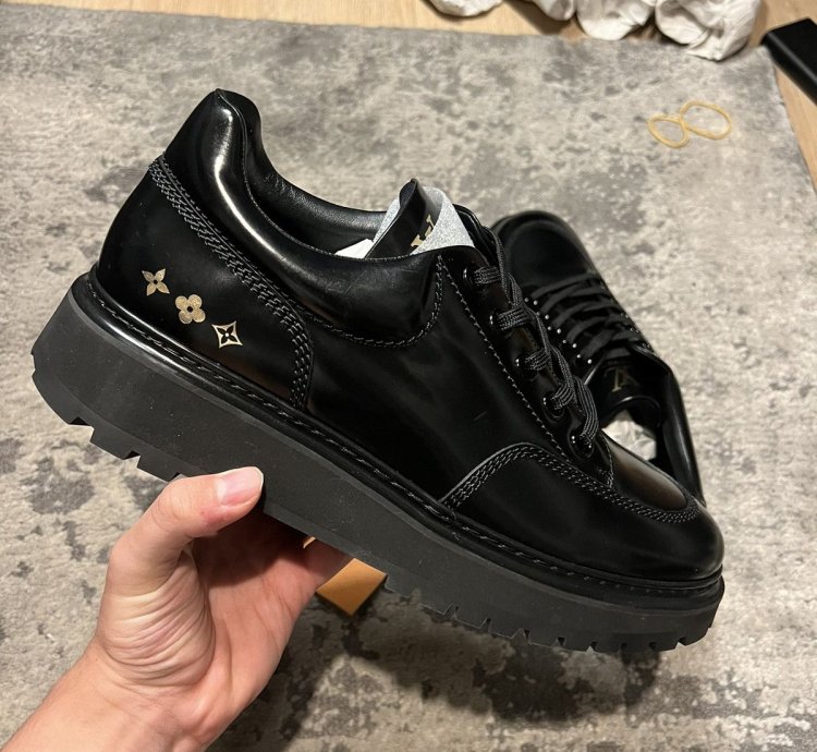 Louis Vuitton Abbesses Derby Sneakers