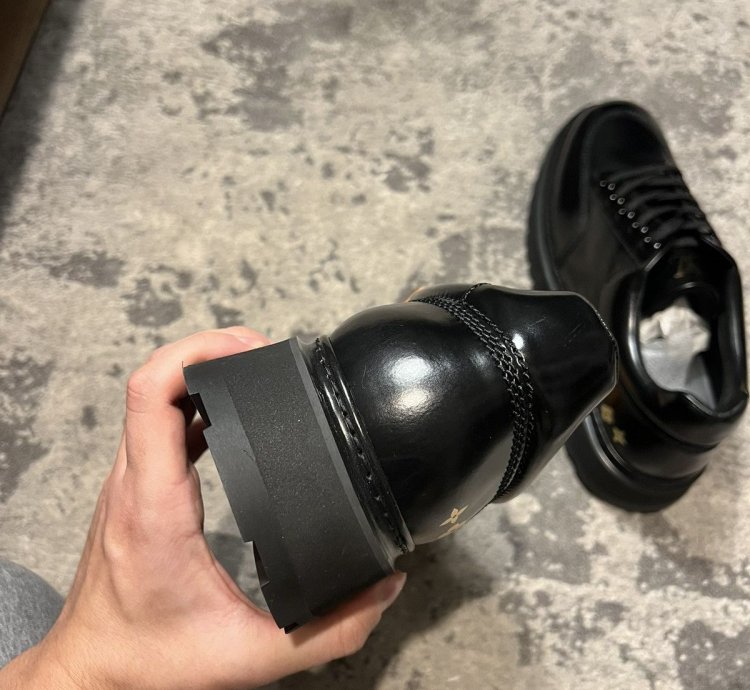 Louis Vuitton Abbesses Derby Sneakers