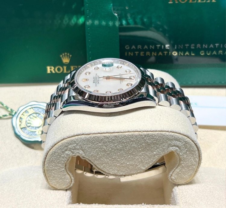 Rolex Datejust 36 126231 Datejust 36mm Steel 18k Rose Gold Mop Diamond Dial Jubilee