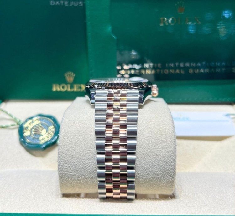 Rolex Datejust 36 126231 Datejust 36mm Steel 18k Rose Gold Mop Diamond Dial Jubilee