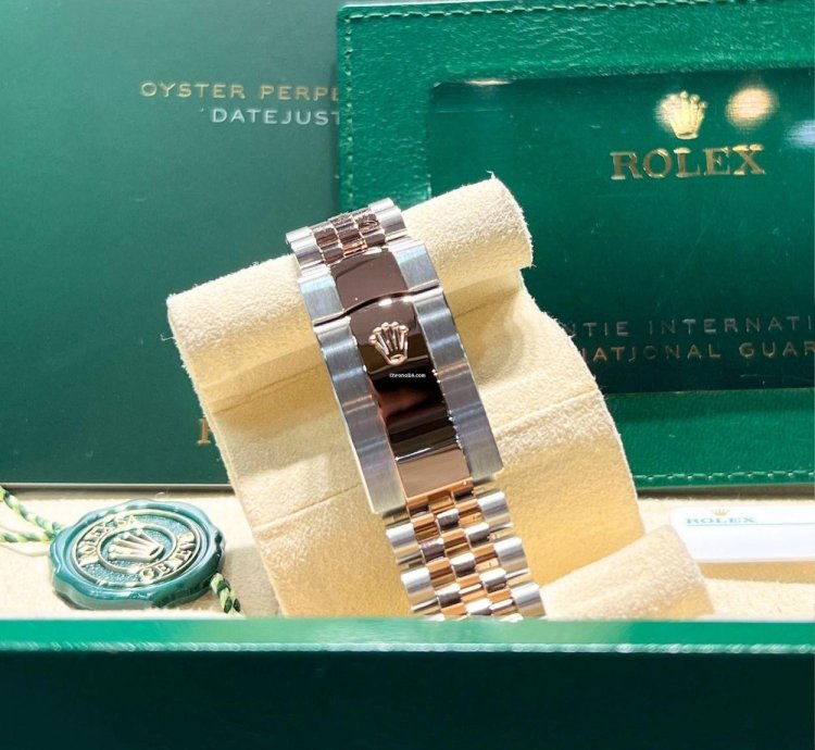 Rolex Datejust 36 126231 Datejust 36mm Steel 18k Rose Gold Mop Diamond Dial Jubilee