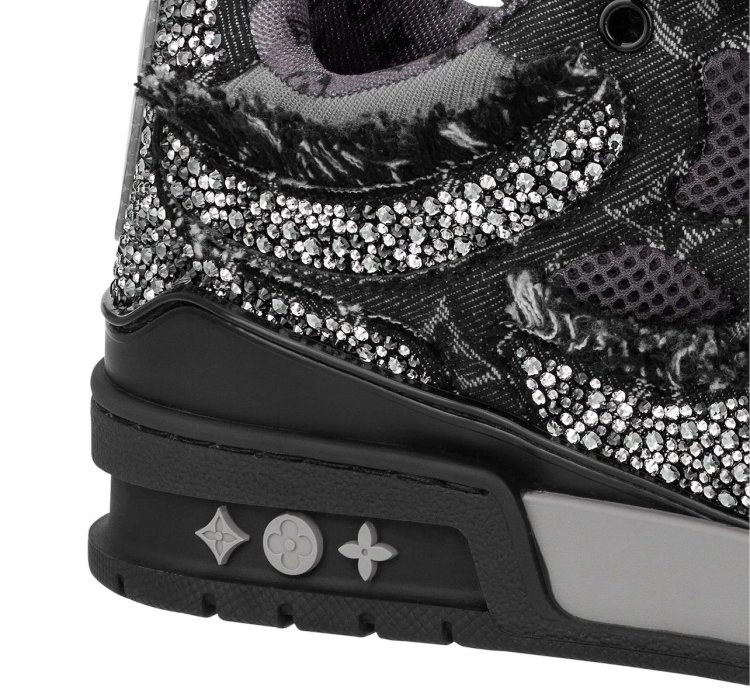 Louis Vuitton Black Skate Sneaker swarovski Crystals