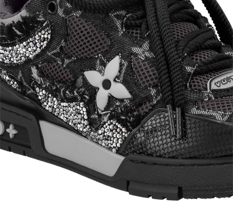 Louis Vuitton Black Skate Sneaker swarovski Crystals