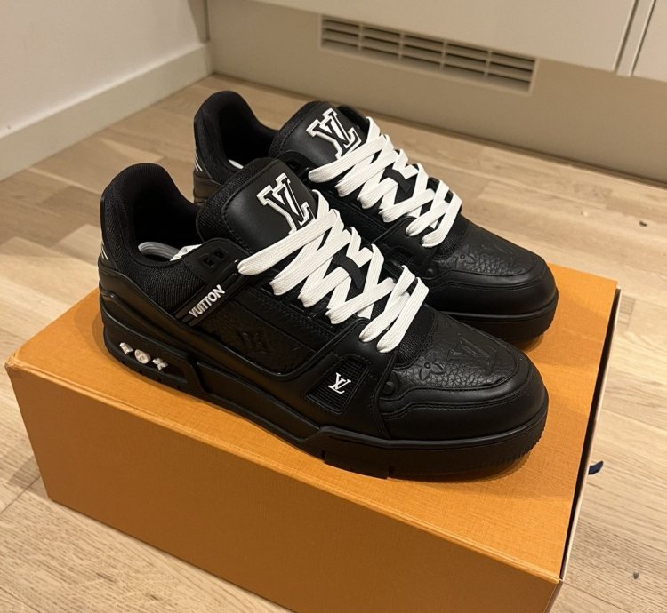 Louis Vuitton Black Trainers