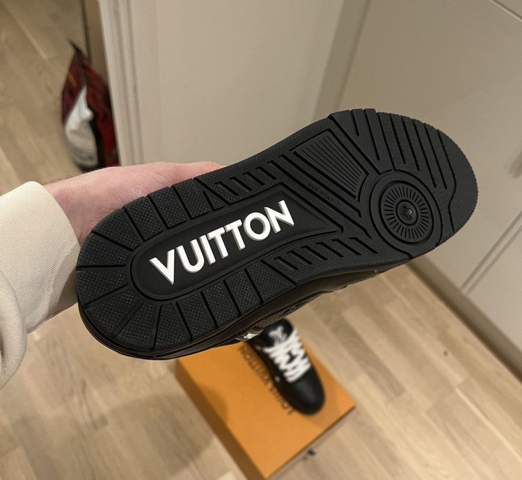 Louis Vuitton Black Trainers