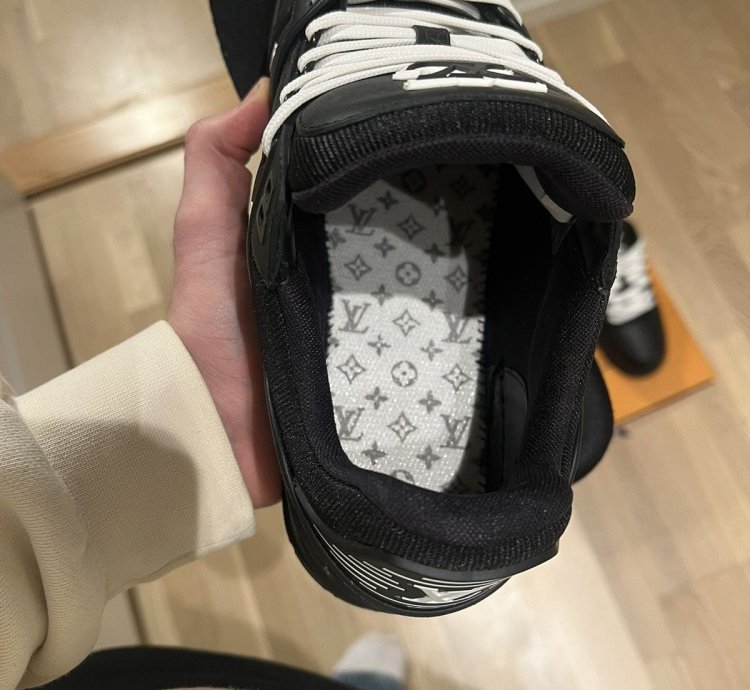 Louis Vuitton Black Trainers