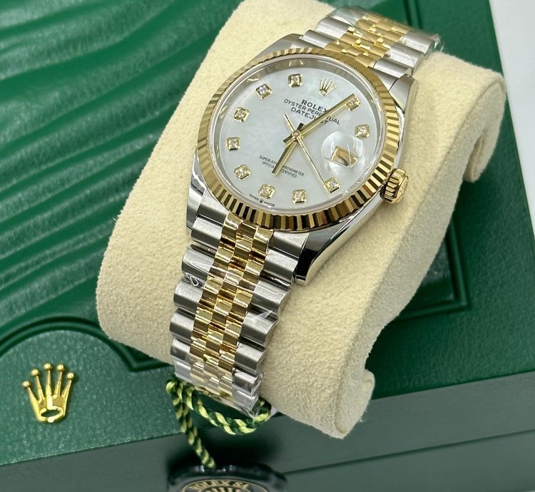 Rolex Datejust 36 126233ngwhite Mother Of Pearl Baguette Diamond Dial Yellow Gold Steel Jubilee