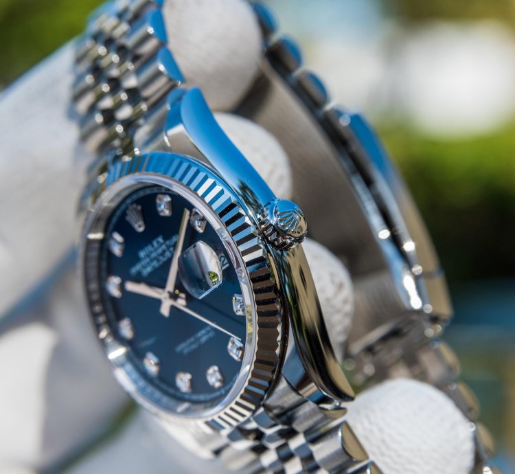 Rolex Datejust 36 126234 - Bright Blue Diamond Set Dial - Jubilee Bracelet