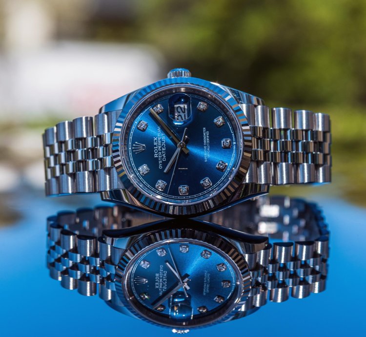 Rolex Datejust 36 126234 - Bright Blue Diamond Set Dial - Jubilee Bracelet
