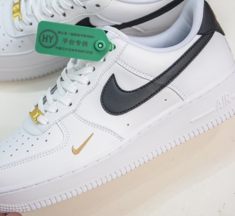 200 Hy Version Of The Nike Air Force 1 Low 07 White And Black Cz0270-10