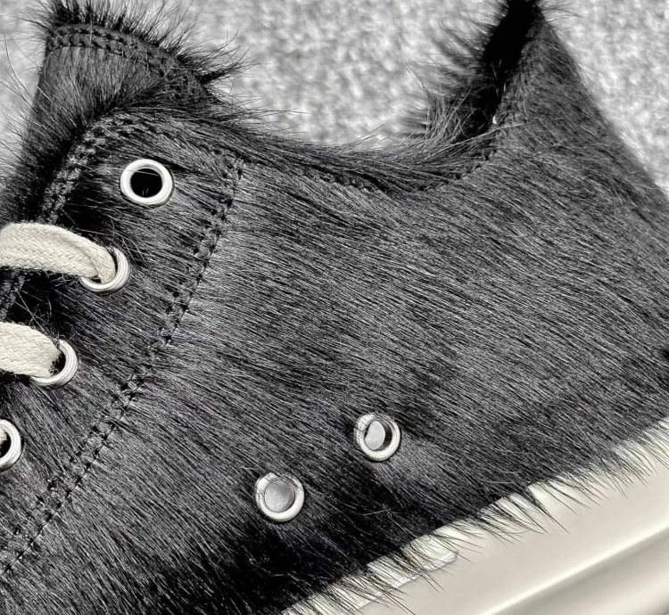Rick Owens Strobe Low black Fur