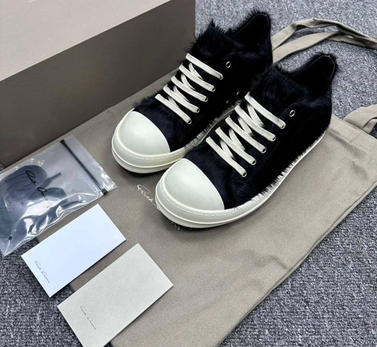Rick Owens Strobe Low black Fur