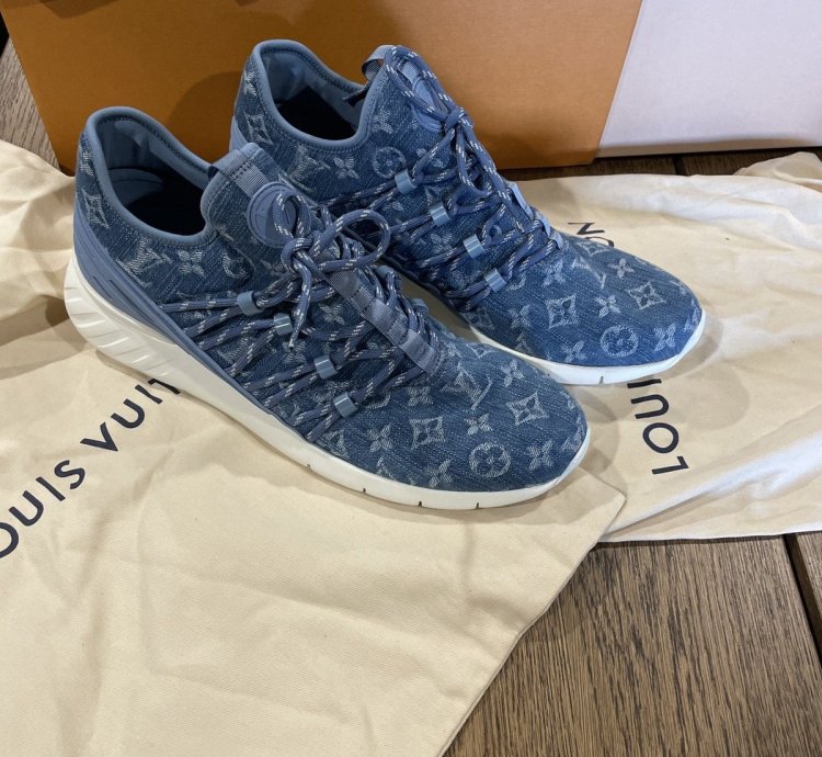 Louis Vuitton Fastlane Denim Blue Size 8 5lv9 5m New