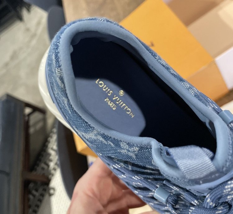 Louis Vuitton Fastlane Denim Blue Size 8 5lv9 5m New