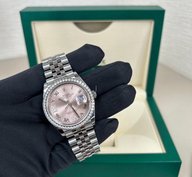 Rolex Datejust 36 2023 Pink Roman Diamond Dial Diamond Bezel Stainless Steel Jubilee