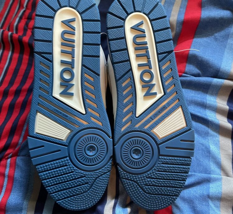 Louis Vuitton Fw21 Soho Trainer Sneakers