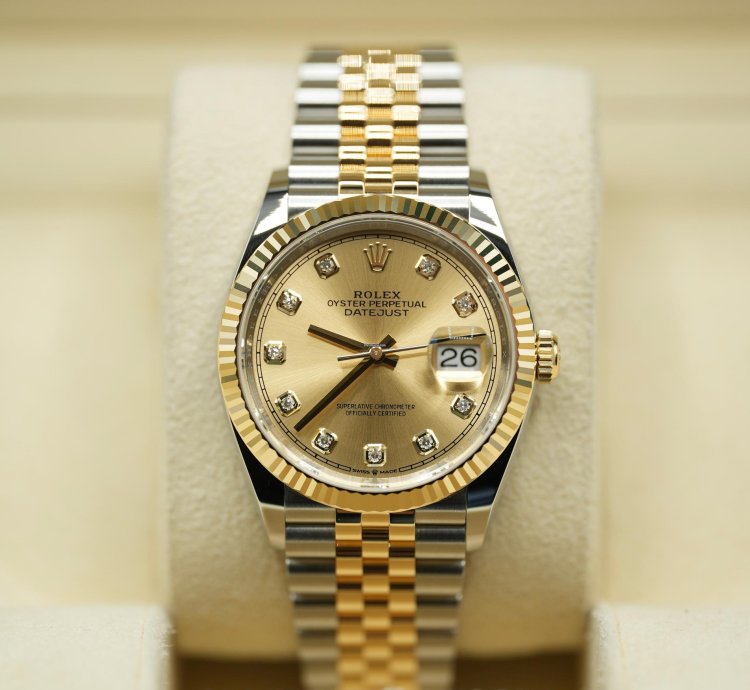 Rolex Datejust 36 2024 Datejust 36 Bi-metal Champagne Diamond Dial Jubilee Bracelet Unworn Box Papers 126233