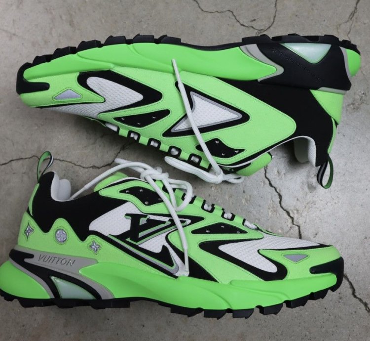 Louis Vuitton Green Tatic Runner Sneaker