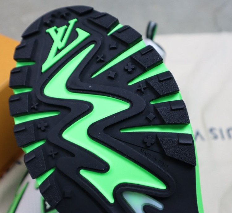 Louis Vuitton Green Tatic Runner Sneaker