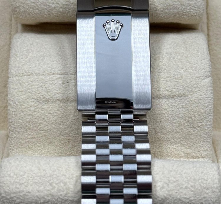 Rolex Datejust 36 36mm 126284rbr Blue Diamond Dial With Diamond Bezel 2024