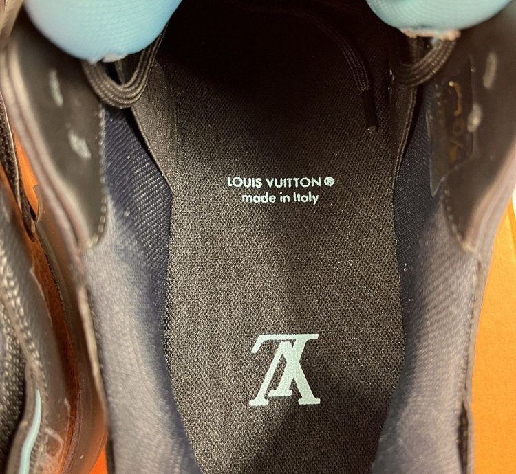 Louis Vuitton Lucien Clark Sneakers